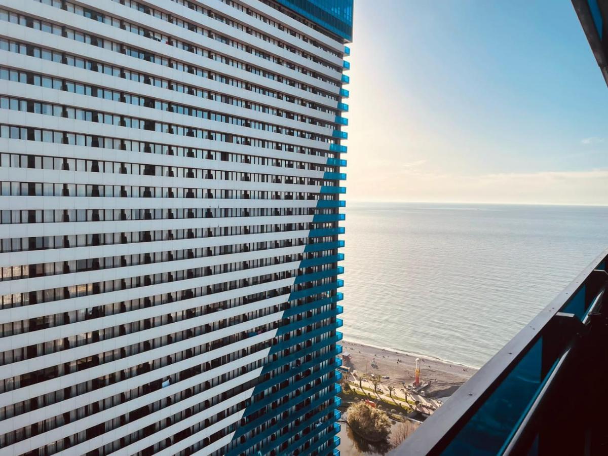 Orbi City Hub Apartments Batumi Luaran gambar